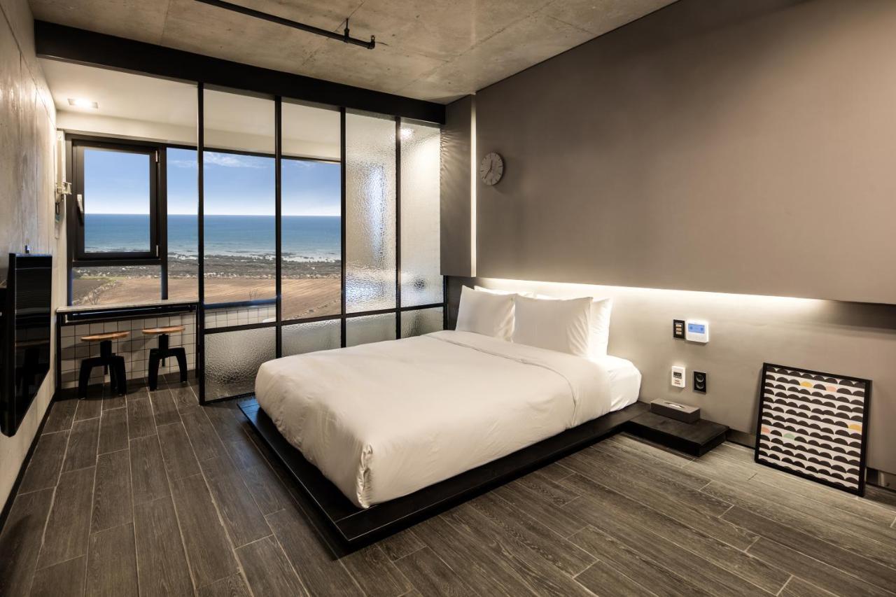 Snob Boutique Stay Seogwipo Ngoại thất bức ảnh