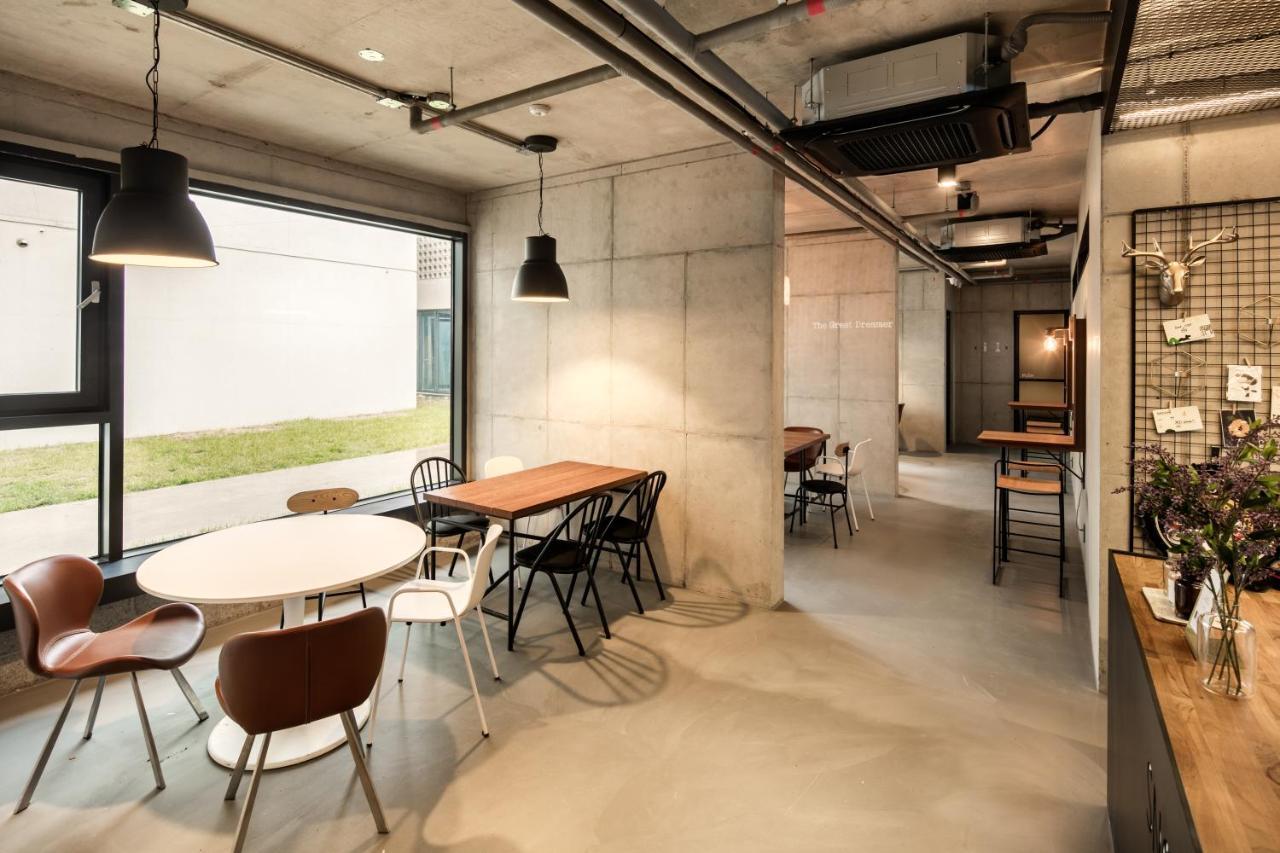 Snob Boutique Stay Seogwipo Ngoại thất bức ảnh